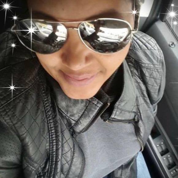 Meet your Posher, Mscolleen - Picture 1 of 1